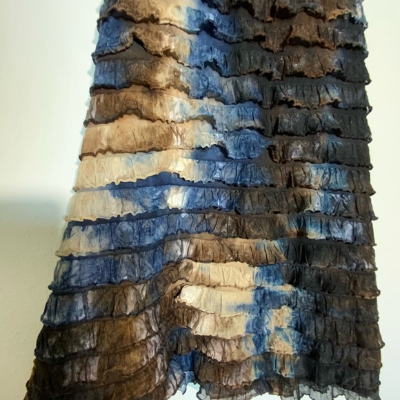 Banana Monkey Layered Frill Brown Blue Tan Sleeveless Blouse Size Small - Picture 5 of 5